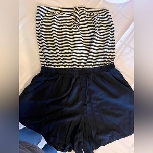 Cute Romper short outfit